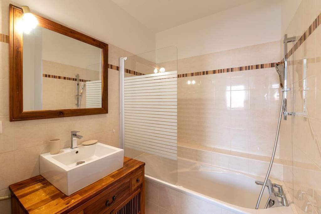 Ravissante Maison 3* Avec Jacuzzi Proche Lac Бискарос Екстериор снимка