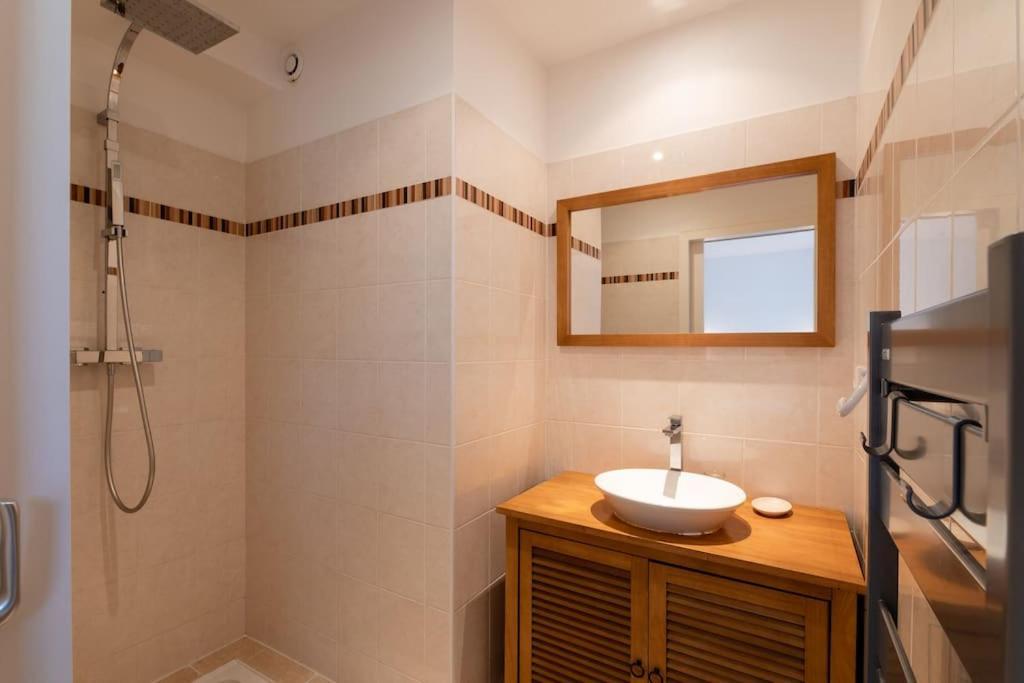 Ravissante Maison 3* Avec Jacuzzi Proche Lac Бискарос Екстериор снимка